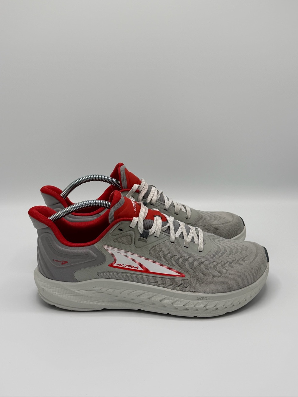 Altra Men's Light Gray and Red Neutral Cushion Running Shoes